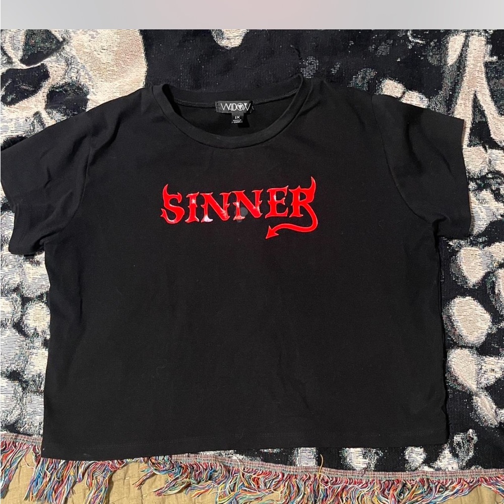 Widow top